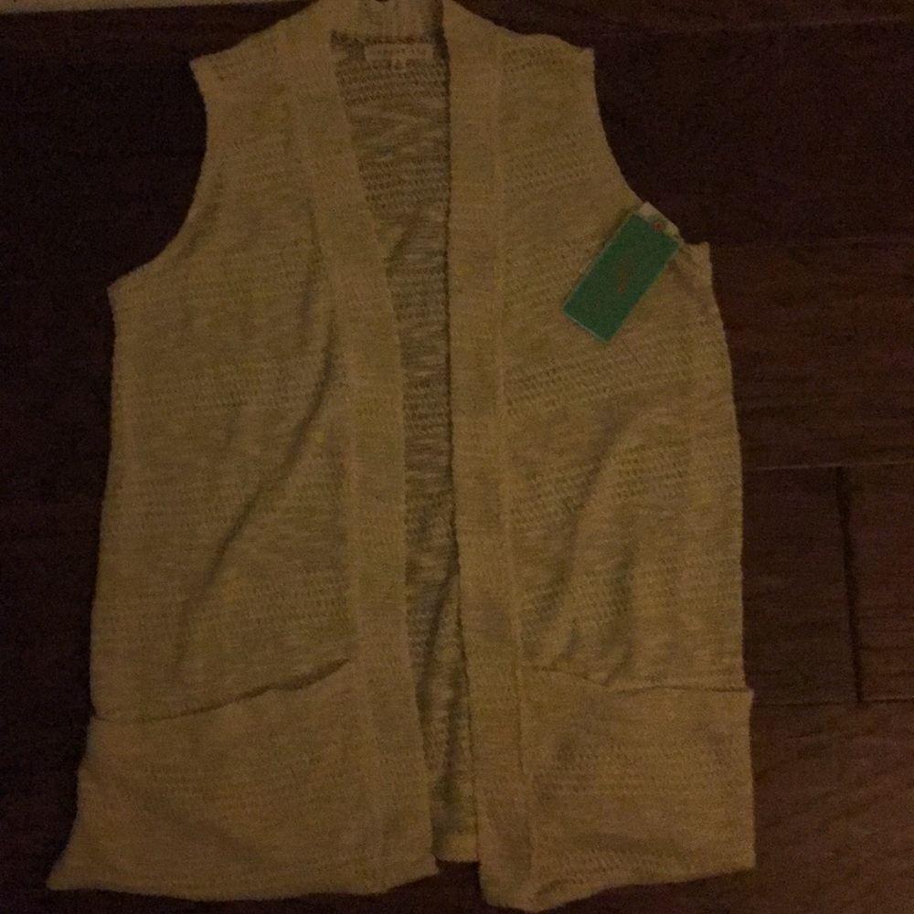 Copper Key Off white sleeveless knitted long vest